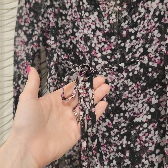 Old Navy Sheer Abstract Floral V Neck Maternity Babydoll Tunic Top Blouse Medium - Picture 8 of 12